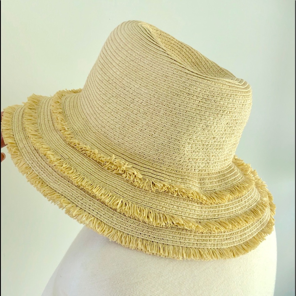 Beach Hat - Picture 2 of 2